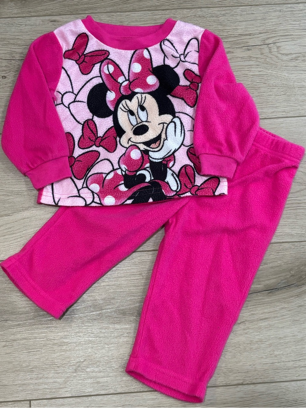 Disney Bright Pink Minnie Mouse Fleece Pajama Set